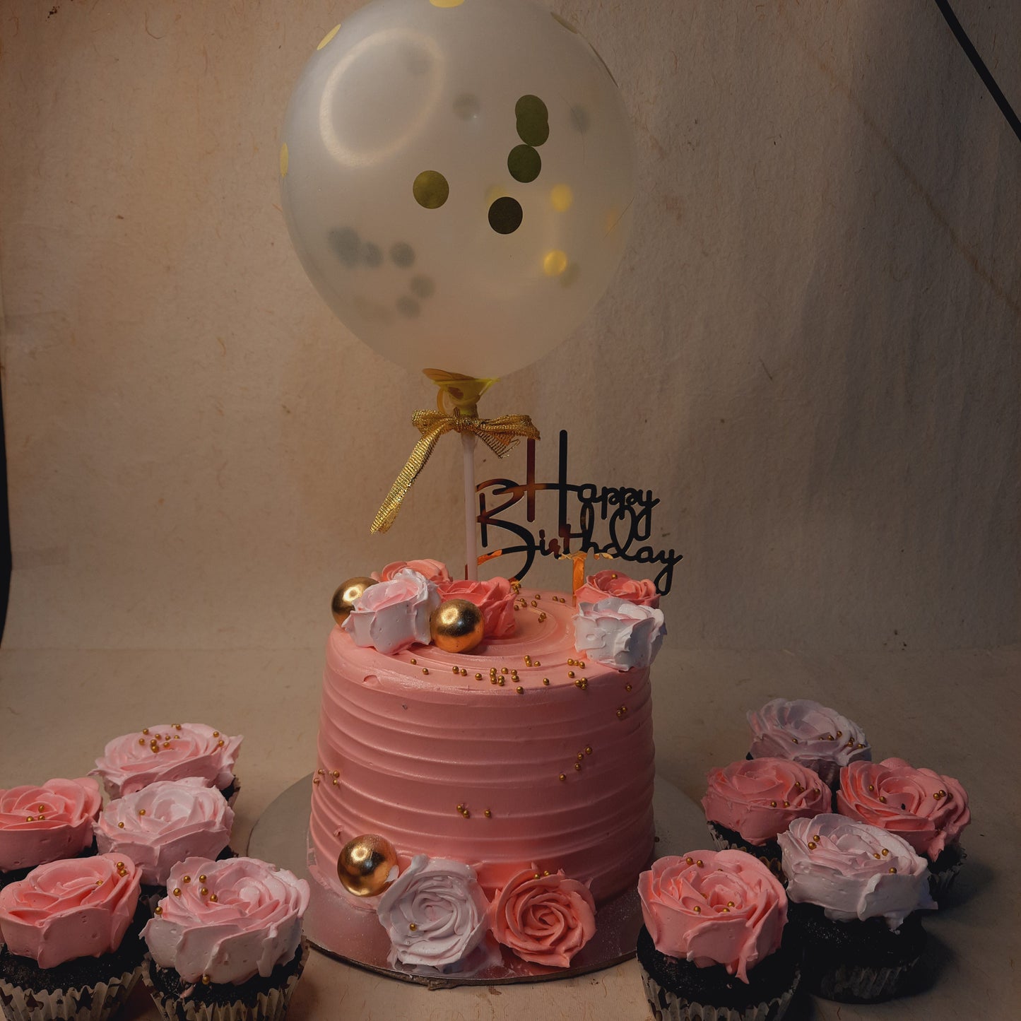 Peachy Rose Cake with Cupcakes